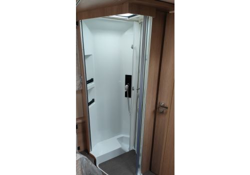 Autocaravana Integral CARTHAGO C2-Tourer I148 RB-QB "L" Comfort de Ocasión