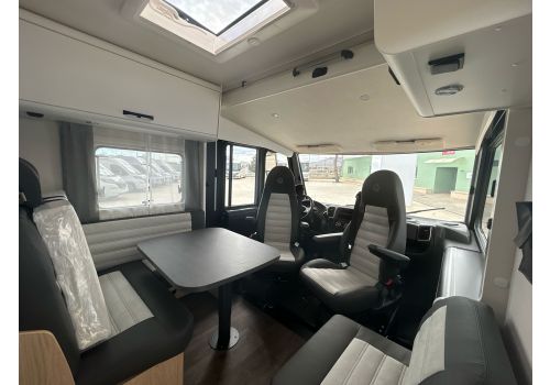 Autocaravana Integral SUNLIGHT I 69 L Adventure Edition en Alquiler