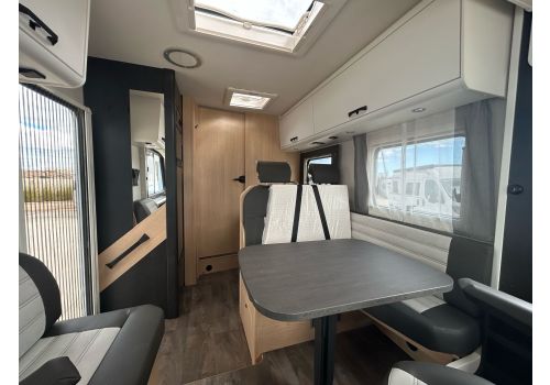 Autocaravana Integral SUNLIGHT I 69 L Adventure Edition en Alquiler
