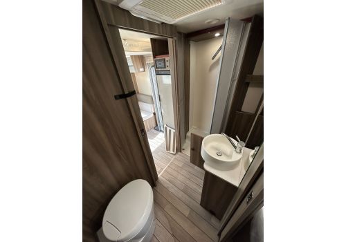 Autocaravana Perfilada ROLLER TEAM Kronos 266 TL Spring Edition de Ocasión