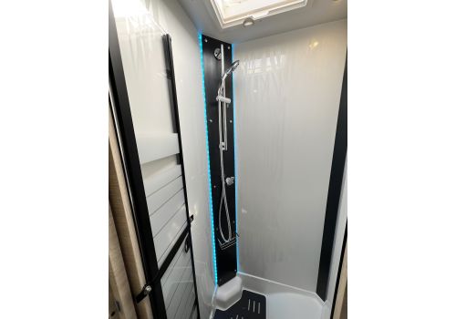 Autocaravana Integral RAPIDO 8096DF modelo 2025 de Ocasión