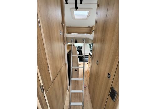 Furgoneta Cámper DREAMER Living Van Select Modelo 2025 de Ocasión