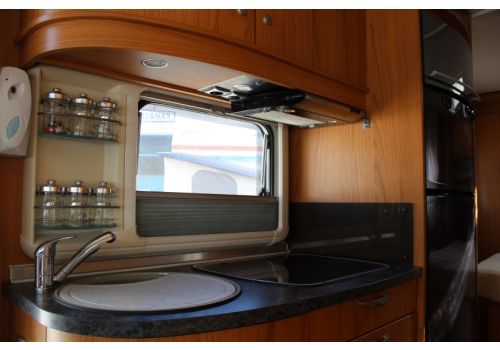 Autocaravana Integral BURSTNER Aviano I 725 de Ocasión