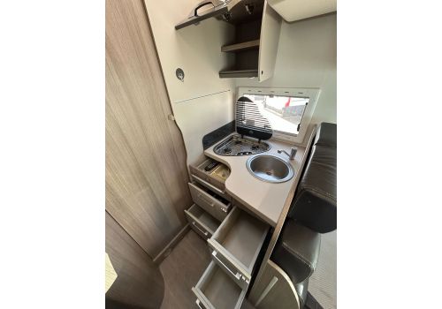 Autocaravana Perfilada CHALLENGER Genesis 288 EB de Ocasión