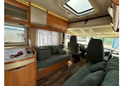 Autocaravana Integral HYMER B 654 de Ocasión