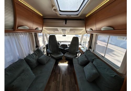 Autocaravana Integral HYMER B 654 de Ocasión