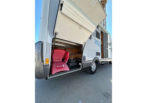Autocaravana Integral HYMER B 654 de Ocasión