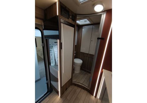 Autocaravana Perfilada ROLLER TEAM Kronos 230 TL FIT de Ocasión