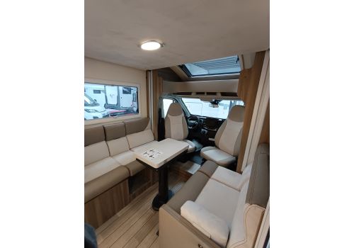 Autocaravana Perfilada ROLLER TEAM Kronos 230 TL FIT de Ocasión
