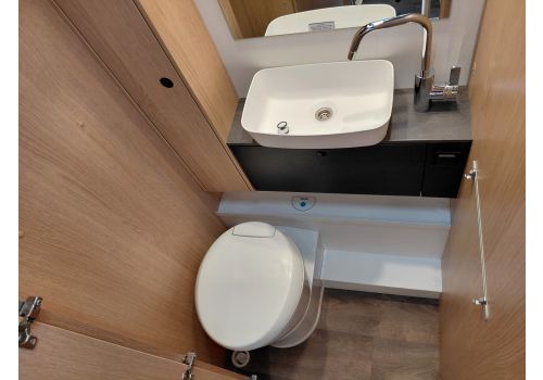 Autocaravana Perfilada SUNLIGHT T68 en Alquiler