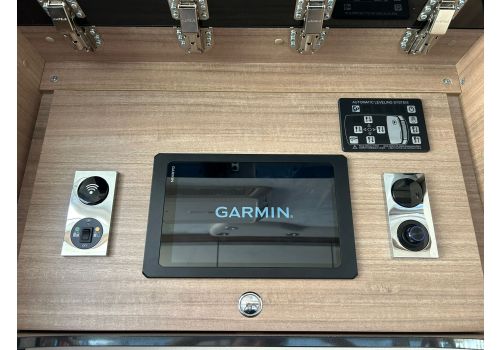 Autocaravana Integral CONCORDE Carver 850 LI Nueva en Venta