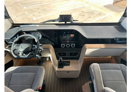 Autocaravana Integral CONCORDE Carver 850 LI Nueva en Venta