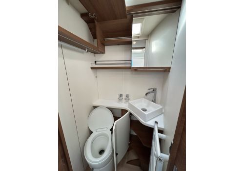 Autocaravana Integral RAPIDO Distinction i190 ALDE de Ocasión