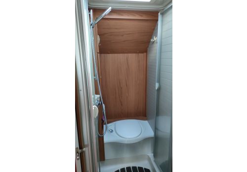 Autocaravana Integral BURSTNER Aviano 4175 de Ocasión