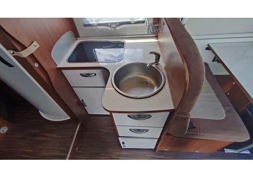 Autocaravana Perfilada ELNAGH Baron 581 de Ocasión
