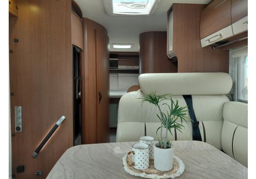 Autocaravana Integral BURSTNER Aviano i727 de Ocasión