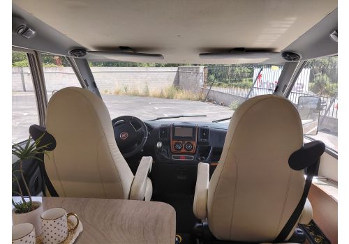 Autocaravana Integral BURSTNER Aviano i727 de Ocasión