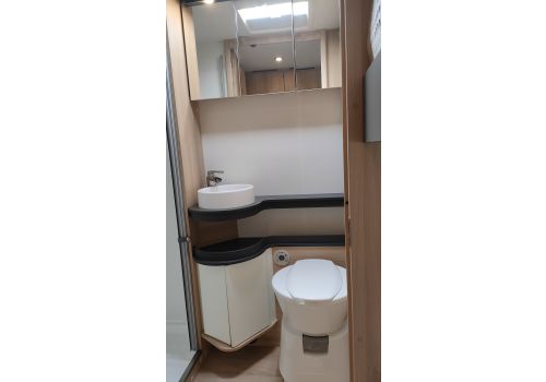 Autocaravana Integral ITINEO SBD700 de Ocasión