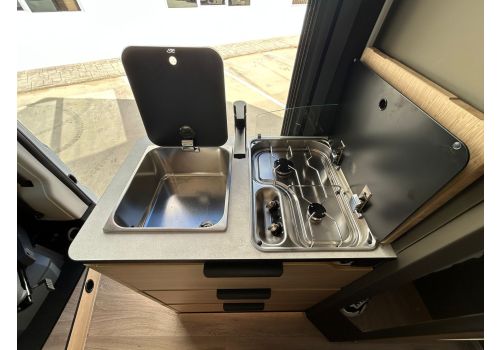 Furgoneta Cámper DREAMER Living Van Select Nueva en Venta