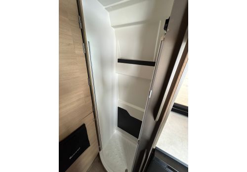 Furgoneta Cámper DREAMER Living Van Select Nueva en Venta