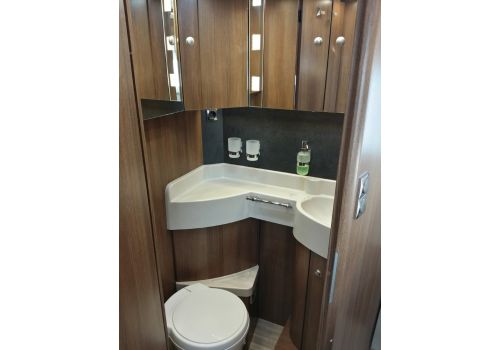 Autocaravana Integral CARTHAGO c-tourer I 150 modelo 2018 de Ocasión