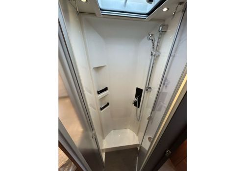 Autocaravana Integral CARTHAGO C Tourer I 145 RB LE de Ocasión