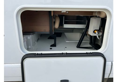 Autocaravana Integral CARTHAGO C Tourer I 145 RB LE de Ocasión