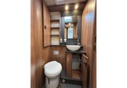 Autocaravana Integral CARTHAGO C Tourer I 145 RB LE en Alquiler