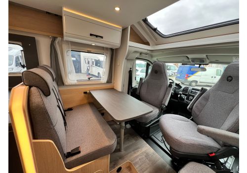 Autocaravana Perfilada SUNLIGHT T67S en Alquiler