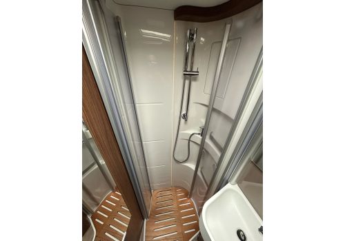 Autocaravana Integral HYMER MC I 580 de Ocasión