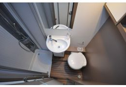 Autocaravana Capuchina SUNLIGHT BLUCAMP Ocean 650 en Alquiler