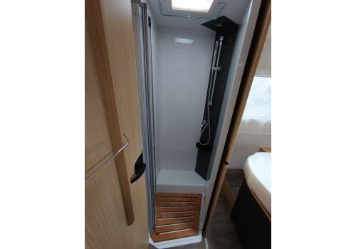 Autocaravana Perfilada SUNLIGHT T 69 LC Adventure Edition Nueva en Venta