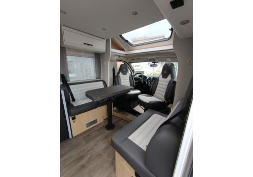 Autocaravana Perfilada SUNLIGHT T 69 LC Adventure Edition Nueva en Venta