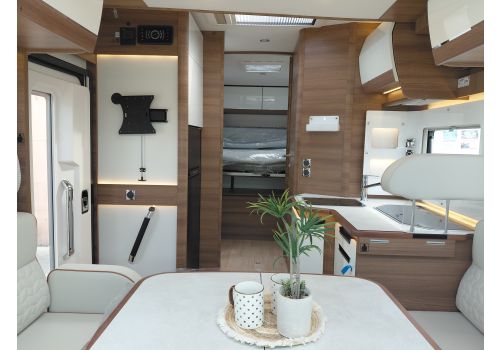 Autocaravana Perfilada RAPIDO 696F Nueva en Venta
