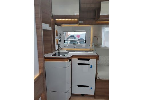 Autocaravana Perfilada RAPIDO 696F Nueva en Venta