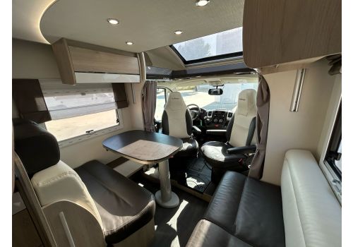 Autocaravana Perfilada ROLLER TEAM 398 XLB Special Edition de Ocasión
