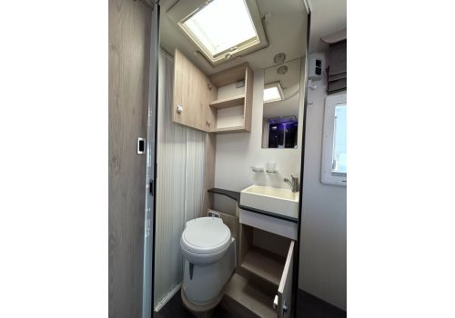 Autocaravana Perfilada ROLLER TEAM 398 XLB Special Edition de Ocasión