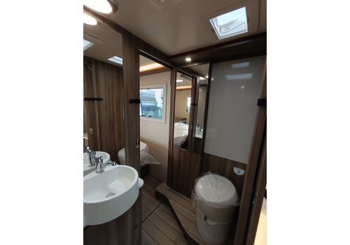 Autocaravana Perfilada ROLLER TEAM Kronos 266 TL Spring Edition de Ocasión