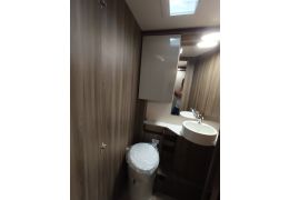 Autocaravana Capuchina ROLLER TEAM Kronos 284 M Nueva en Venta