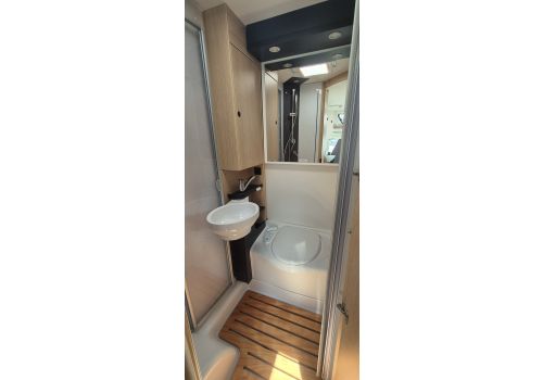 Autocaravana Perfilada SUNLIGHT T58 Adventure Edition Modelo 2025 Nueva en Venta