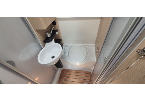 Autocaravana Perfilada SUNLIGHT T58 Adventure Edition Modelo 2025 Nueva en Venta