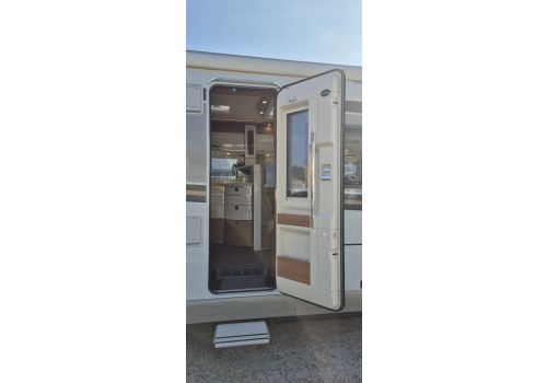 Autocaravana Integral CARTHAGO Chic C-line I 6.2 XL QB de Ocasión