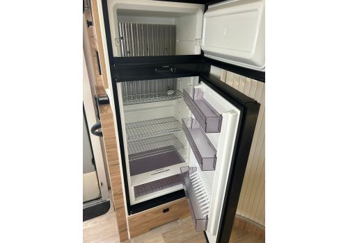 Autocaravana Integral PILOTE G690D de Ocasión