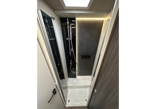 Autocaravana Integral MOBILVETTA KEA I 90 Nueva en Venta