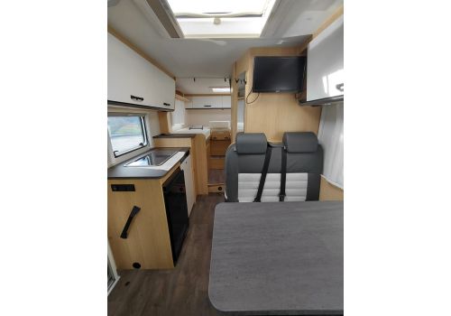 Autocaravana Perfilada SUNLIGHT V66 en Alquiler