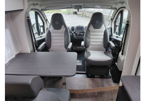 Autocaravana Perfilada SUNLIGHT V66 en Alquiler