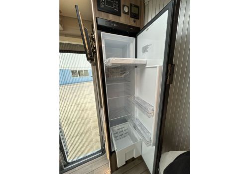 Autocaravana Perfilada ROLLER TEAM Kronos 230 TL FIT en Alquiler