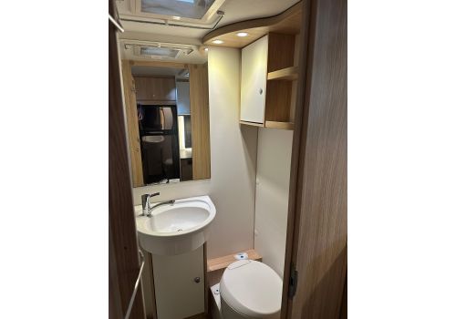 Autocaravana Capuchina SUNLIGHT A68 de Ocasión
