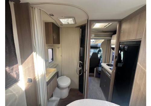 Autocaravana Perfilada CHAUSSON 638 EB de Ocasión