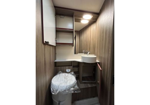 Autocaravana Perfilada ROLLER TEAM Kronos 265 TL Selekt Nueva en Venta